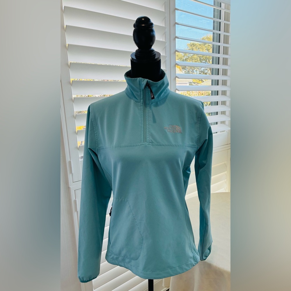 North Face Women’s Apex 1/4‑Zip Soft Shell Pullover Small Teal like new